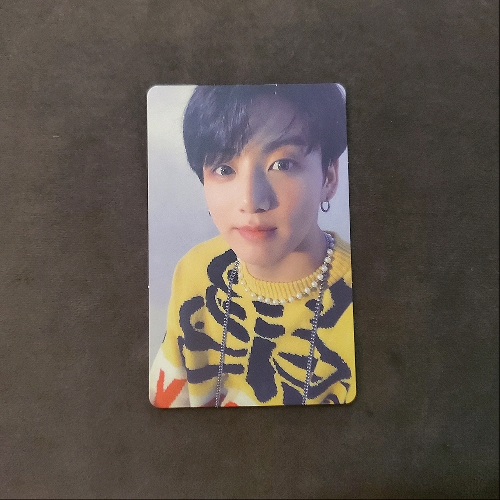 Jungkook Official Photocard from Map of the Soul